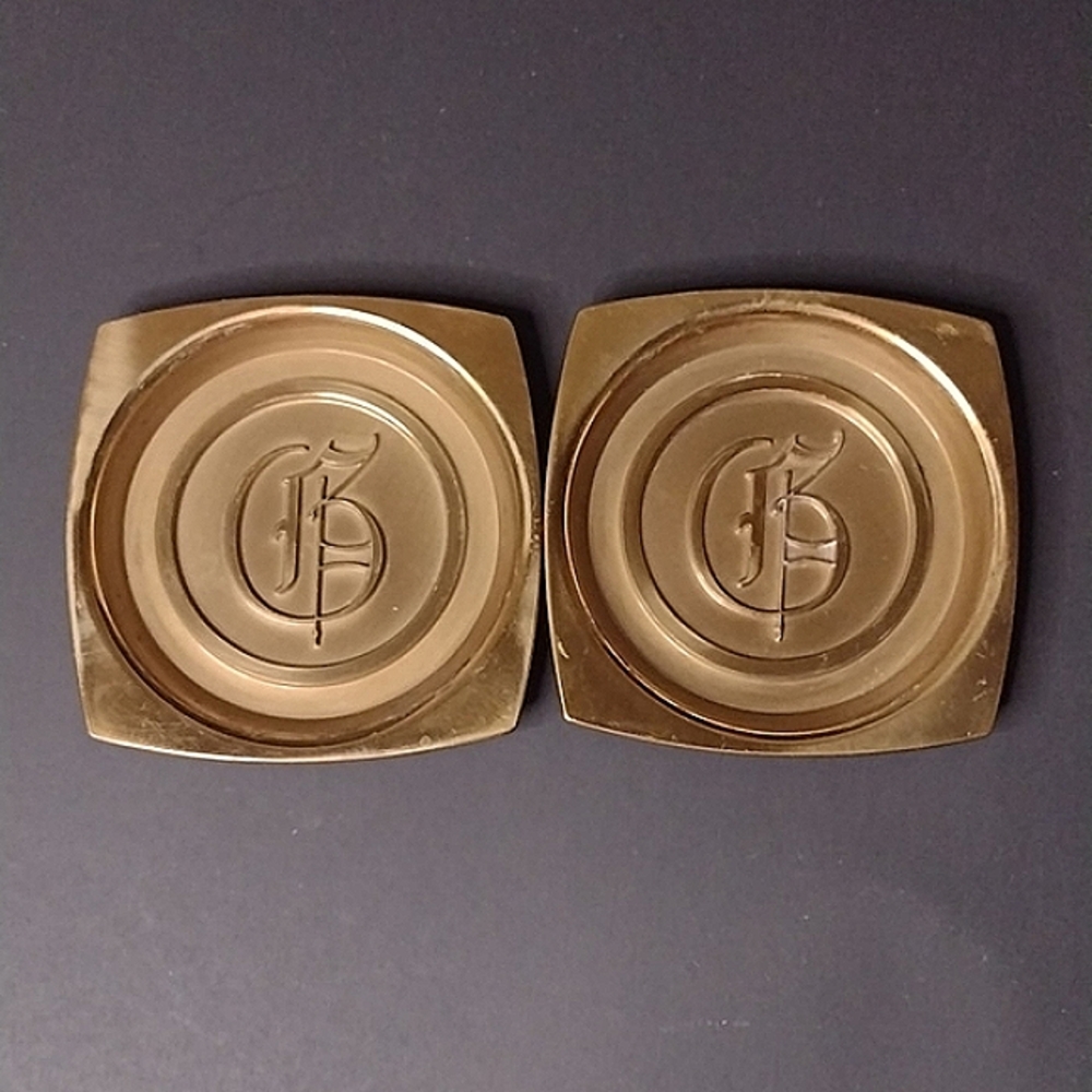 Vintage Hyde Park Brass Square Coaster Set of 8 Embossed Letter G - Picture 3 of 7